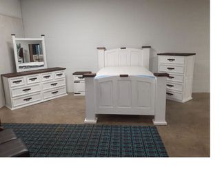 CAM40-13- White Mansion 5 Piece Bedroom Set-Queen Bed, Dresser, Mirror, Nightstand
