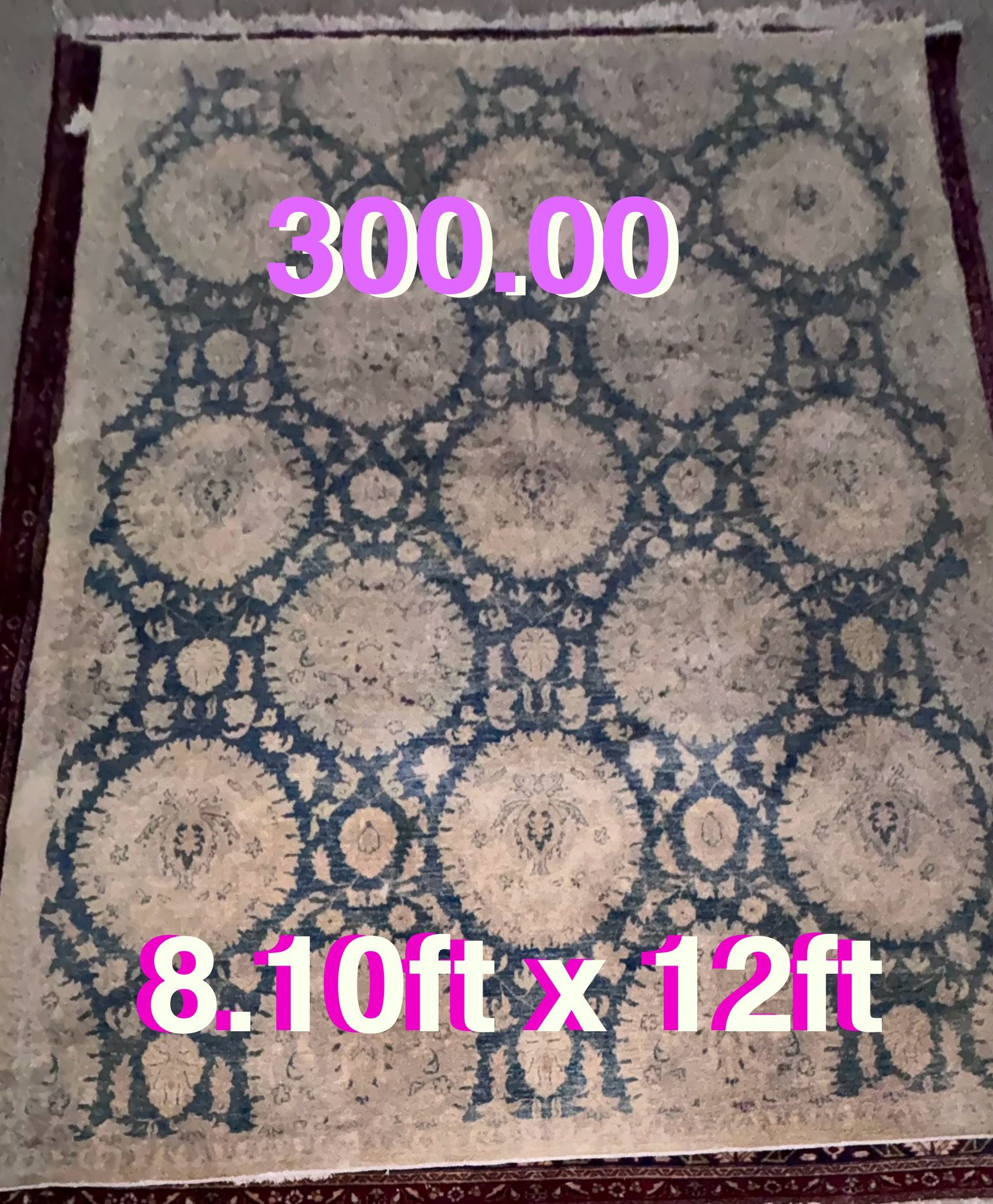 Vintage Handmade Wool Rug In Good Condition