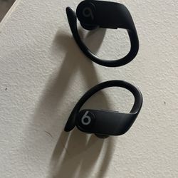 beats with no case/charger