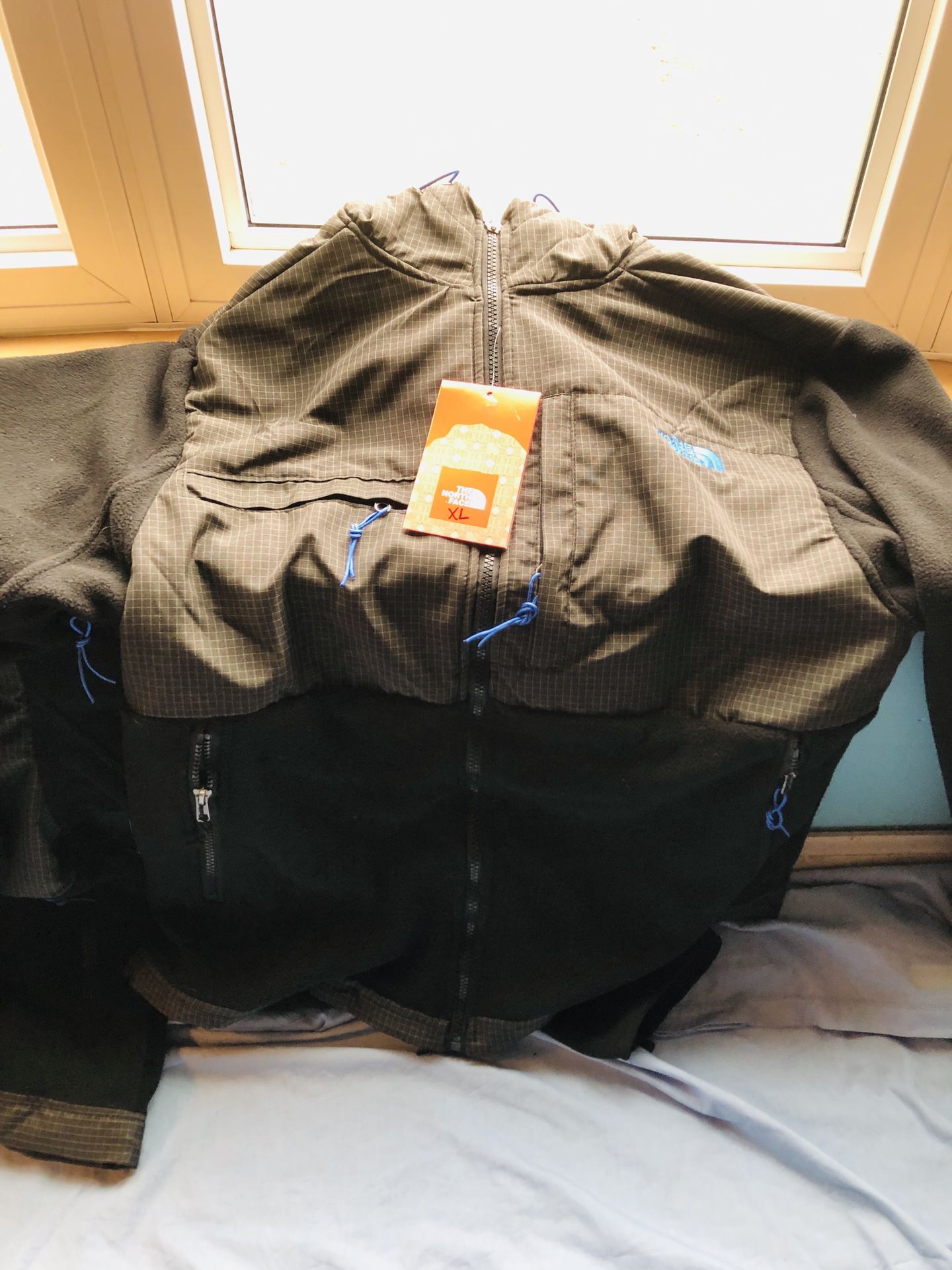 North face fleece jacket with hoodie