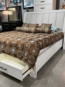 QUEEN BED FOR SALE (AVAILABLE IN KING*) !!NO CREDIT NEEDED !! TAKE IT HOME TODAY!! 🚛 SAME DAY DELIVERY AVAILABLE 🚚 Se Habla Español