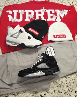 Supreme "Hoodies & Tees"_Multiple Sizes *Brand New*