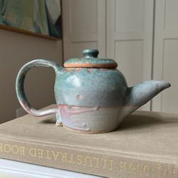 Handmade Studio Pottery Tea Pot ( L11” H6” D5” ) firm on price 