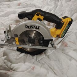 DeWalt Skil Saw