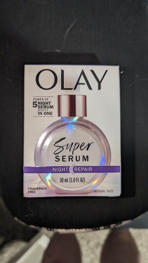 MESSAGE ME FOR A SUPER DEAL!!                                               OLAY SUPER Serum 