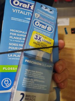 Rechargeable toothbrush