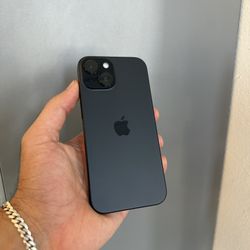 iPhone 15 'Black' · Unlocked For Any Company - 128GB