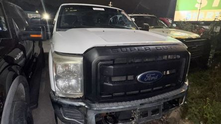 2013 Ford F250 Super Duty Super Cab