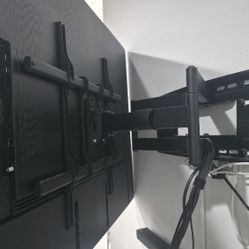 TV Mount 