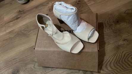 Reformation Heels Size 6.5