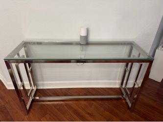 Glass entry table