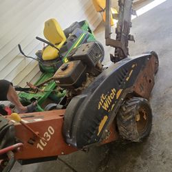 Trencher WITH TRAILER Ditch Witch 1030