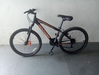 BICYCLE MONGOOSE 18 SPEED SIZE 24 BRAND NEW