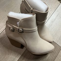 Women Booties Size 9 