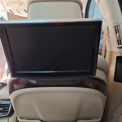 Partes  para audi a8 2016