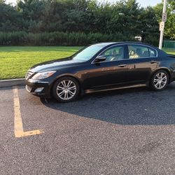 2014 Hyundai Genesis Sedan 