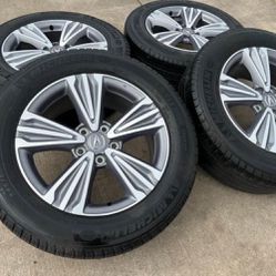 Acura MDX 202018" wheels and tires.