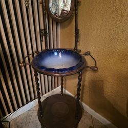 Antique  Washing Station