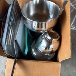 Random Box Of Good Kitchen Stuff