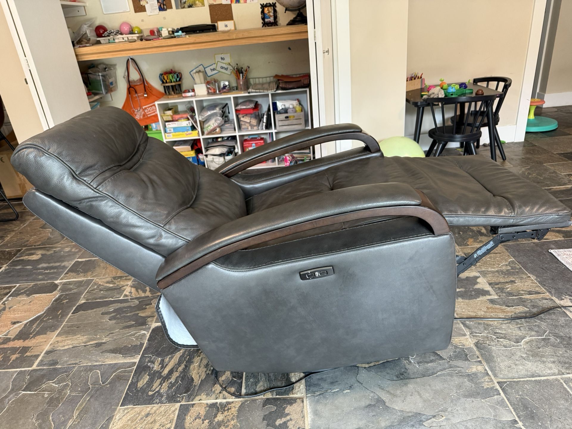 Electric Reclining Chair