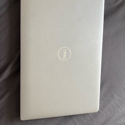 Dell Inspiron 14 (2023) 