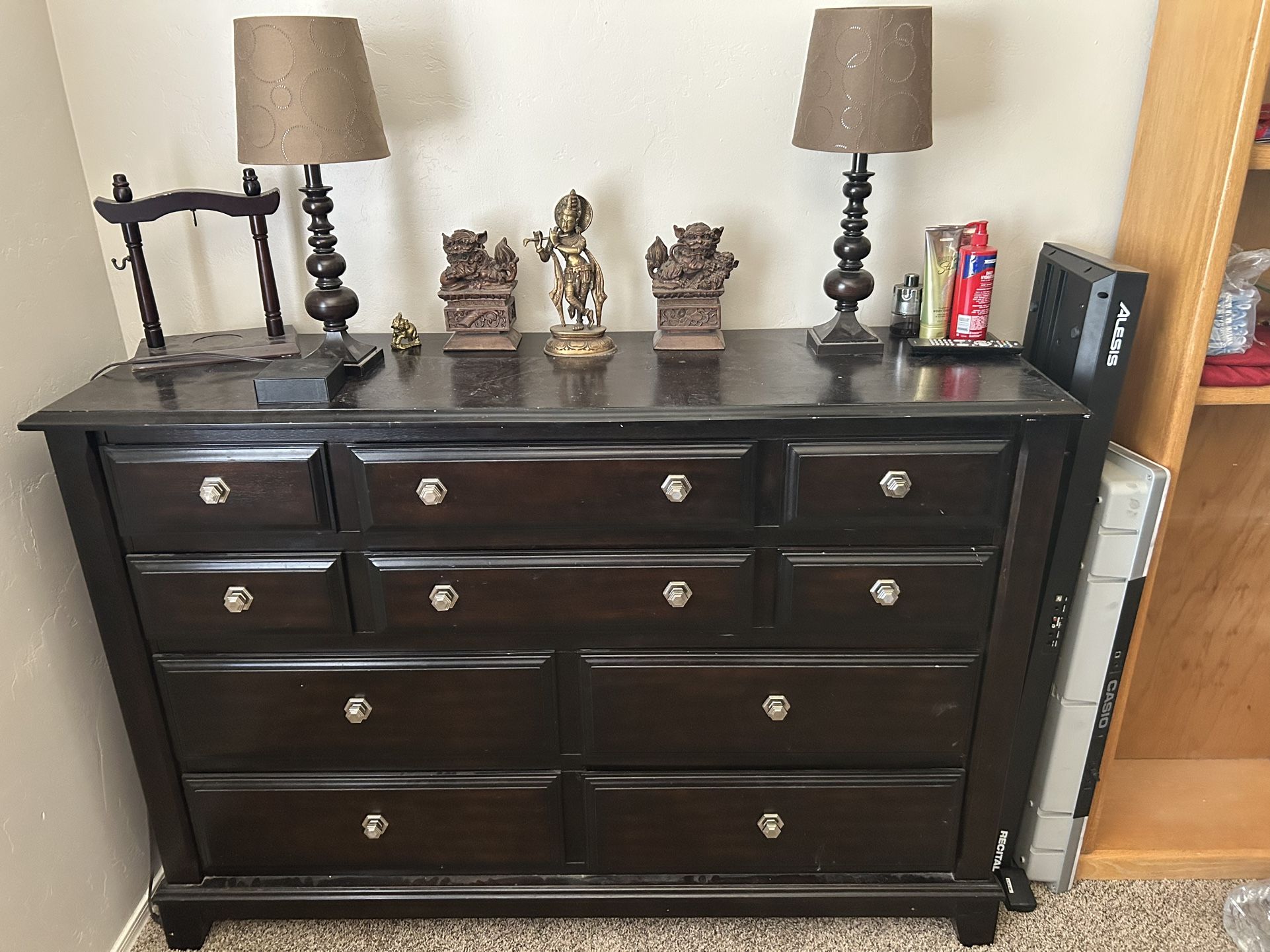 Big Dresser And Nightstands