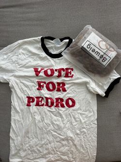 Napoleon Dynamite Vote for Pedro T-Shirt and Wig Costume Set