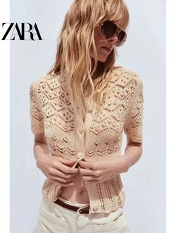 Zara Cream Knit Button-Up Blouse size S 