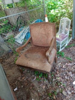 Antique Sitting Chair 