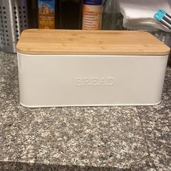 Vintage Style Bread Box with Cutting Board Lid