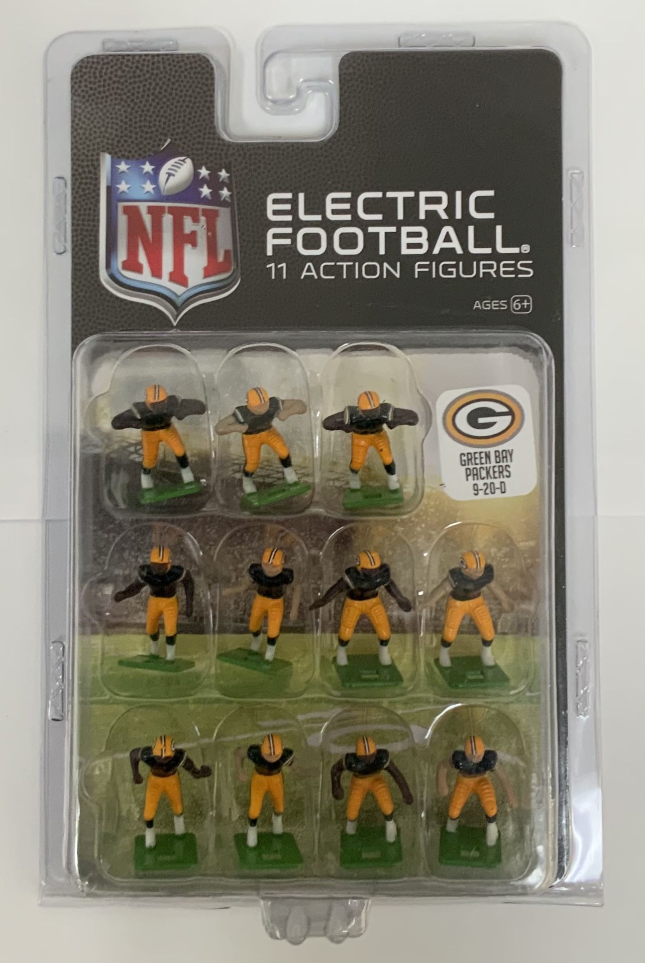 NFL Tudor Electric Football 11 Action Figures Green Bay Packers 9-20-D Brand New