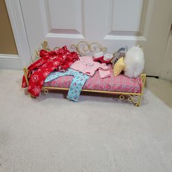 American Girl Doll Bed With Pillows And Pajamas