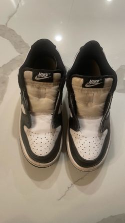 Nike Panda Dunks