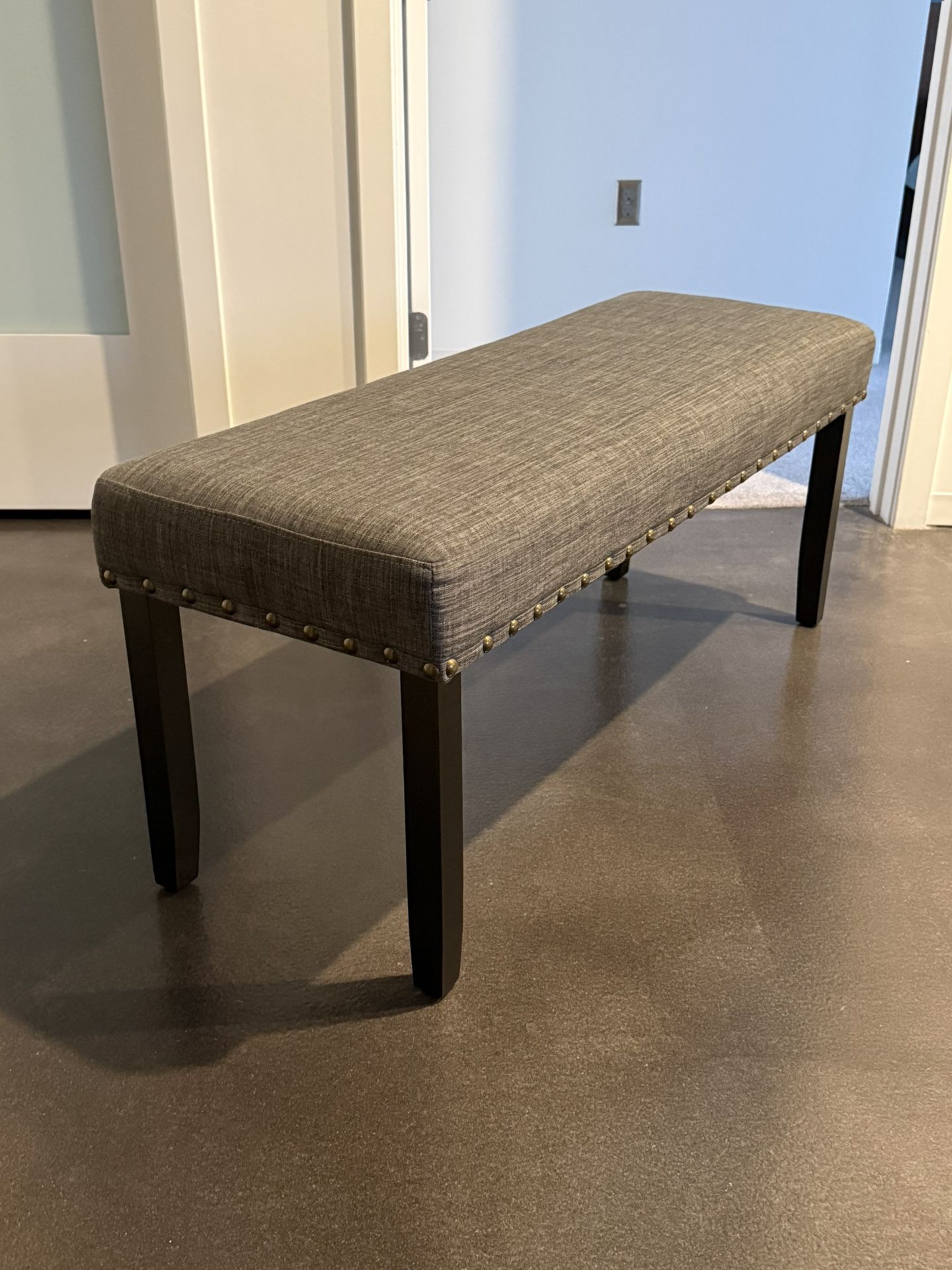 Carliana Upholstered Bench 