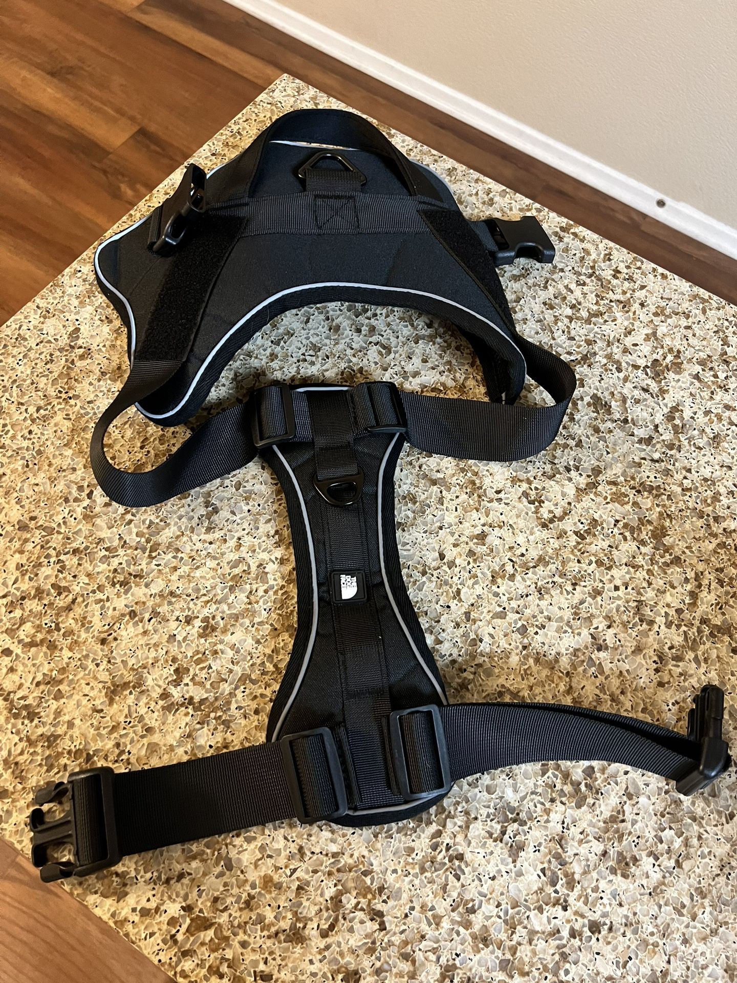 Black Dog Harness - Size Large