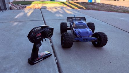 Traxxas Rustler - need new battery