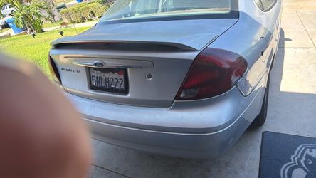 2002 Ford Taurus