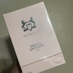Delina Exclusif