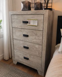 New Beige Chest