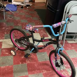 Girl Monster High Bike,,RARE FIND 