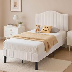 Twin Bed Frame Upholstered Platform Bed Frame with Height Adjustable Teddy Fabric Headboard, Strong Wood Slats Supports 7.9'' Under Bed Space Noise Fr
