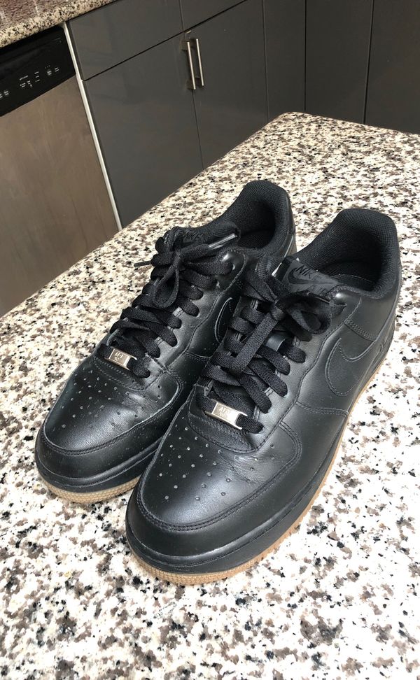 Black Nike Air Force 1 Gum Bottom Size 10 for Sale in Tracy, CA - OfferUp
