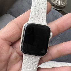 Apple Watch SE 40mm