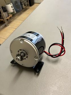 24V Brushed Permanent Magnet Electric Motor,350W 2700RPM,Reversible with 11 Teeth Sprocket