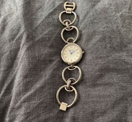 DKNY Wristwatch Silver Tone Oval Shaped Face 