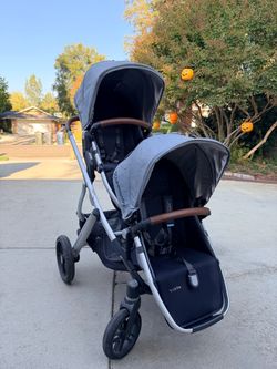 UPPAbaby VISTA V2 Double Stroller + 2 Seats + Bassinet