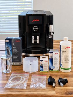 JURA S8 Automatic Espresso & Coffee Machine – Piano Black + Premium Accessories