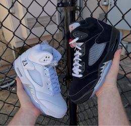 Jordan 5’s Metallic