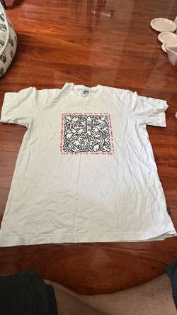 Uniqlo Tshirt