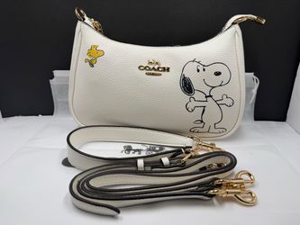 Coach bag snoopy
